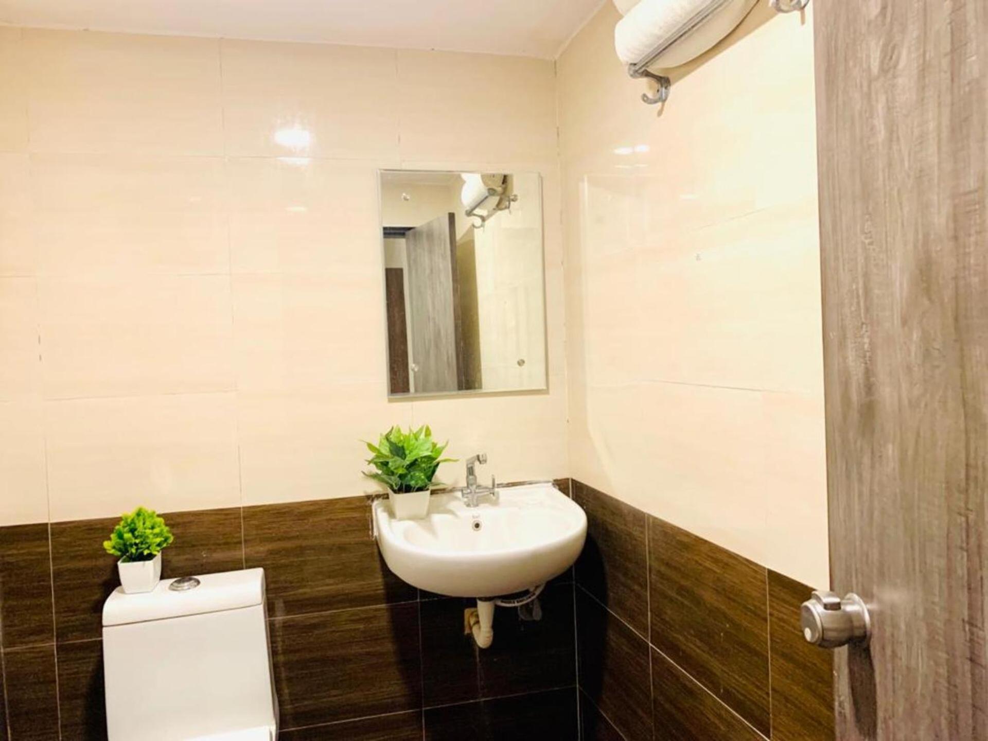 Hotel Mn Grand Shamshabad Airport Zone Hyderabad Exterior foto