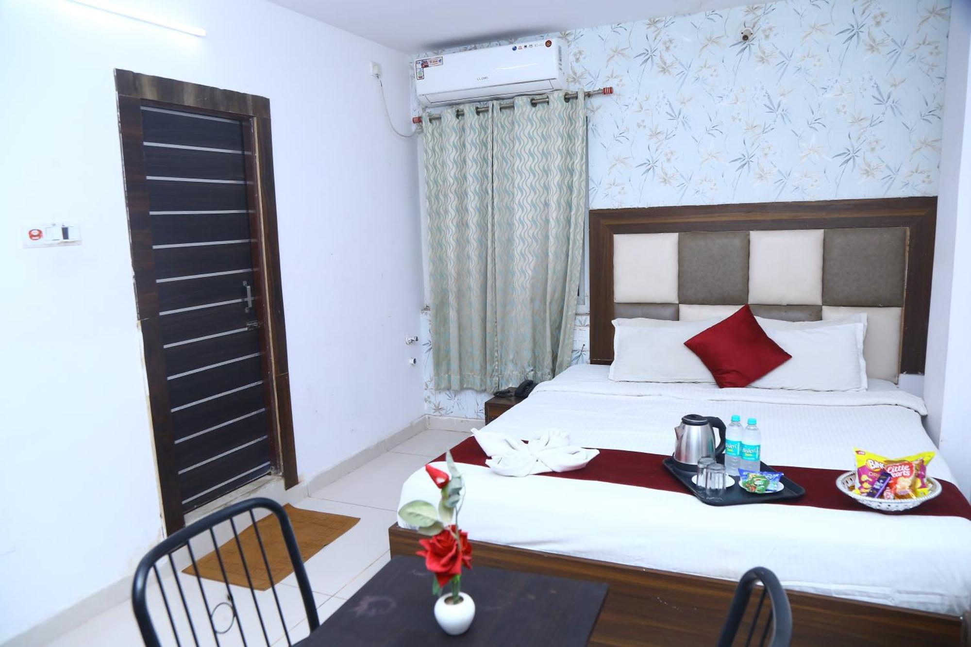 Hotel Mn Grand Shamshabad Airport Zone Hyderabad Exterior foto