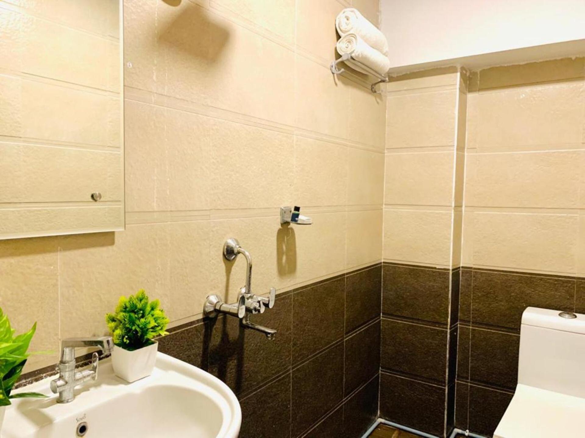 Hotel Mn Grand Shamshabad Airport Zone Hyderabad Exterior foto